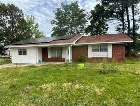 428 East 4th Street, Lonoke, AR 72086 - #400845